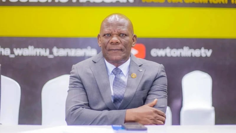 Suleiman Ikomba Aibuka Rais Mpya CWT, Amshinda Mbali Leah Ulaya