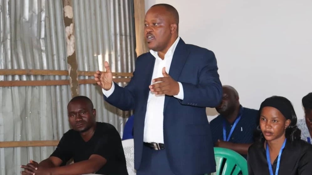 Neema kwa Wajasiriamali Kibaha: Mkurugenzi Awafuata Mitaani, Aahidi Mikopo na Masoko Mapya
