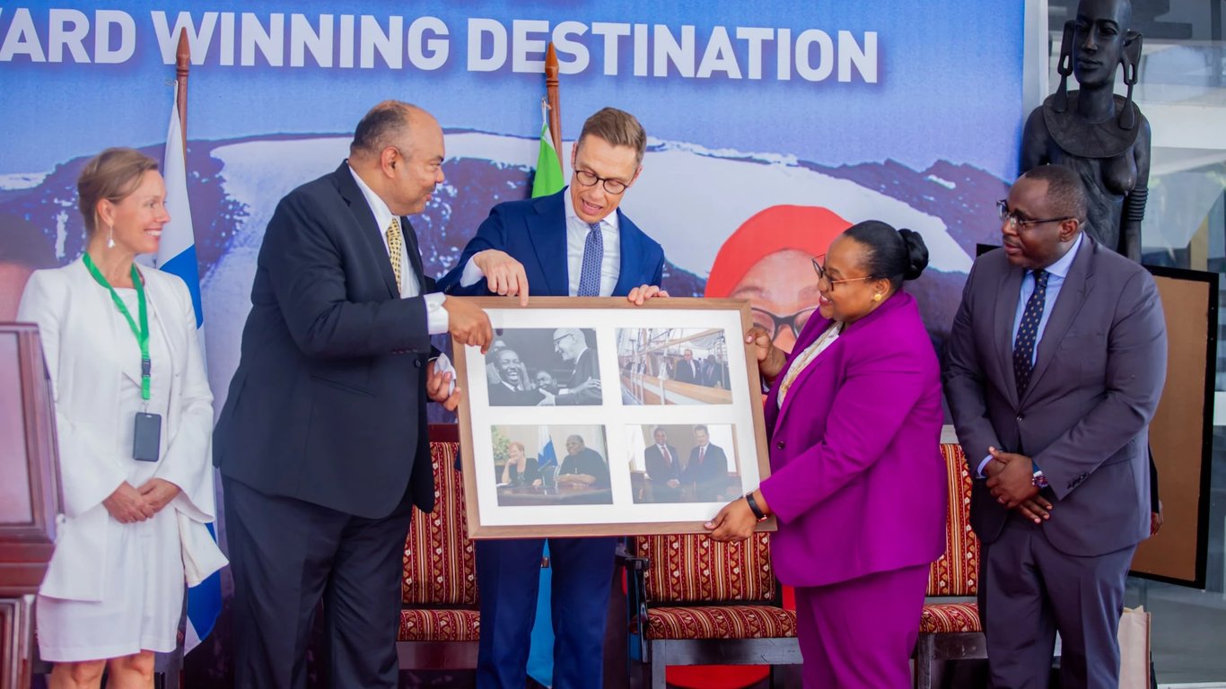 Rais wa Finland Atembelea Chimbuko la Binadamu Tanzania, Ushirikiano Mpya katika Malikale Wawekwa Saini