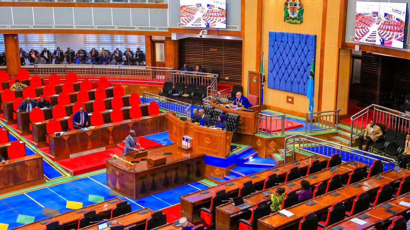 EWURA Yaweka Mambo Sawa Sekta ya Maji: Leseni Mpya, Bei Zaidhinishwa Chini ya Usimamizi Mkali