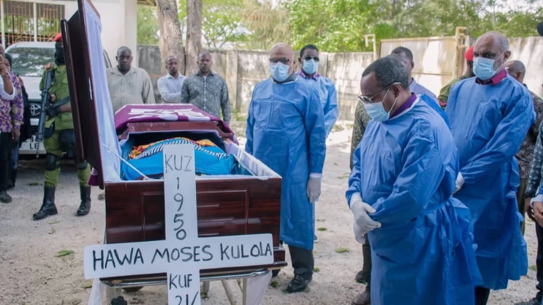 Huzuni Kambi ya ACT: Othman Amuaga 'Shujaa wa Demokrasia' Hawa Moses, Aapa Kuendeleza Mapambano Yake
