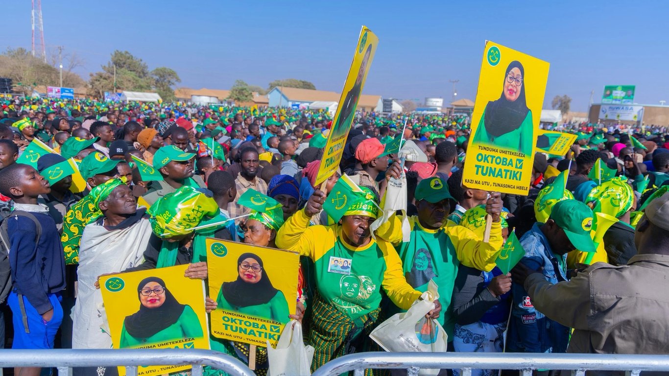 Tunduma Yasimama Kumsikiliza Samia, Kampeni za CCM Zapamba Moto Songwe