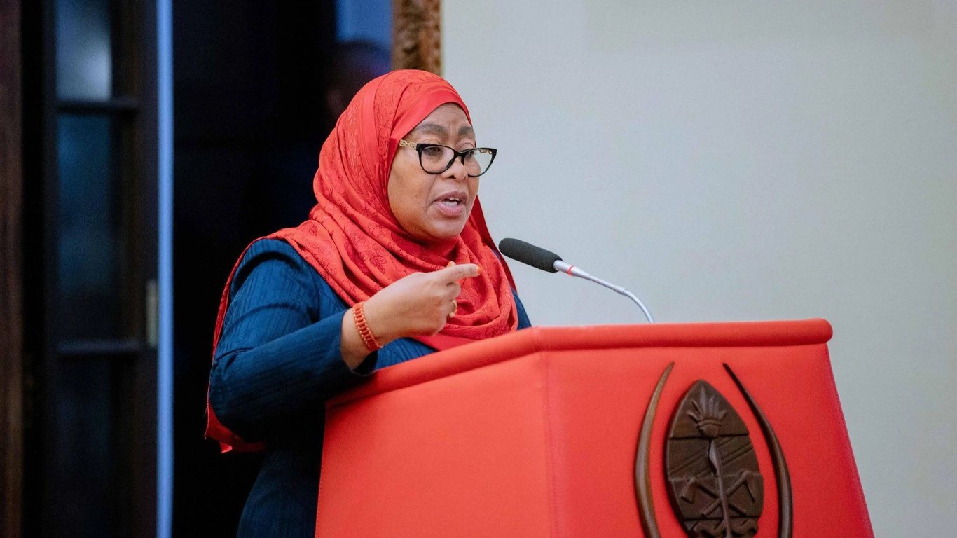 Rais Samia Avunja Bunge, Safari ya Uchaguzi Mkuu 2025 Yaanza Rasmi