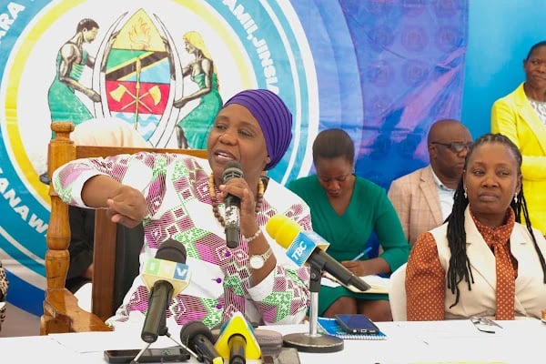 Watoto wa Mitaani: Dar Yaongoza, Waziri Gwajima Aeleza Chanzo na Hatua Zinazochukuliwa