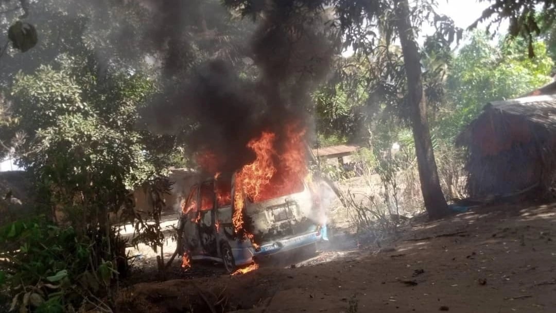 Simanzi Yageuka Shari Morogoro: Wananchi Wenye Ghadhabu Wachoma Magari Mawili Mvomero, RPC Mkama Atoa Onyo Kali
