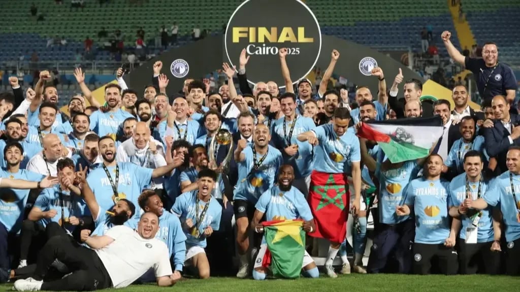 Fiston Mayele Ang'ara, Pyramids Yaweka Historia Ligi ya Mabingwa Afrika!