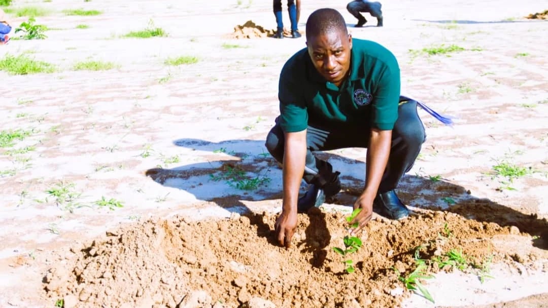 Bagamoyo Yapanda Miti 500 Mnadani Kukabili Ukame