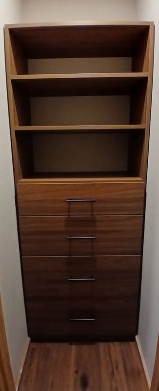Reach In Drawers-Auburn Carini Walnut