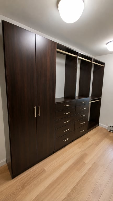 Walk-In Left Side