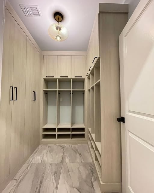 Mudroom White Oak