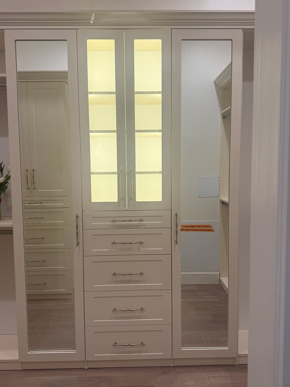 Walk-In Mirror Doors - NWA