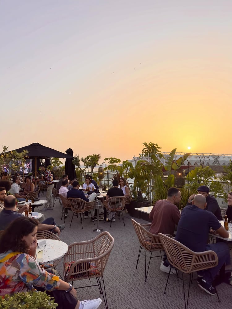 Azour Rooftop & Lounge