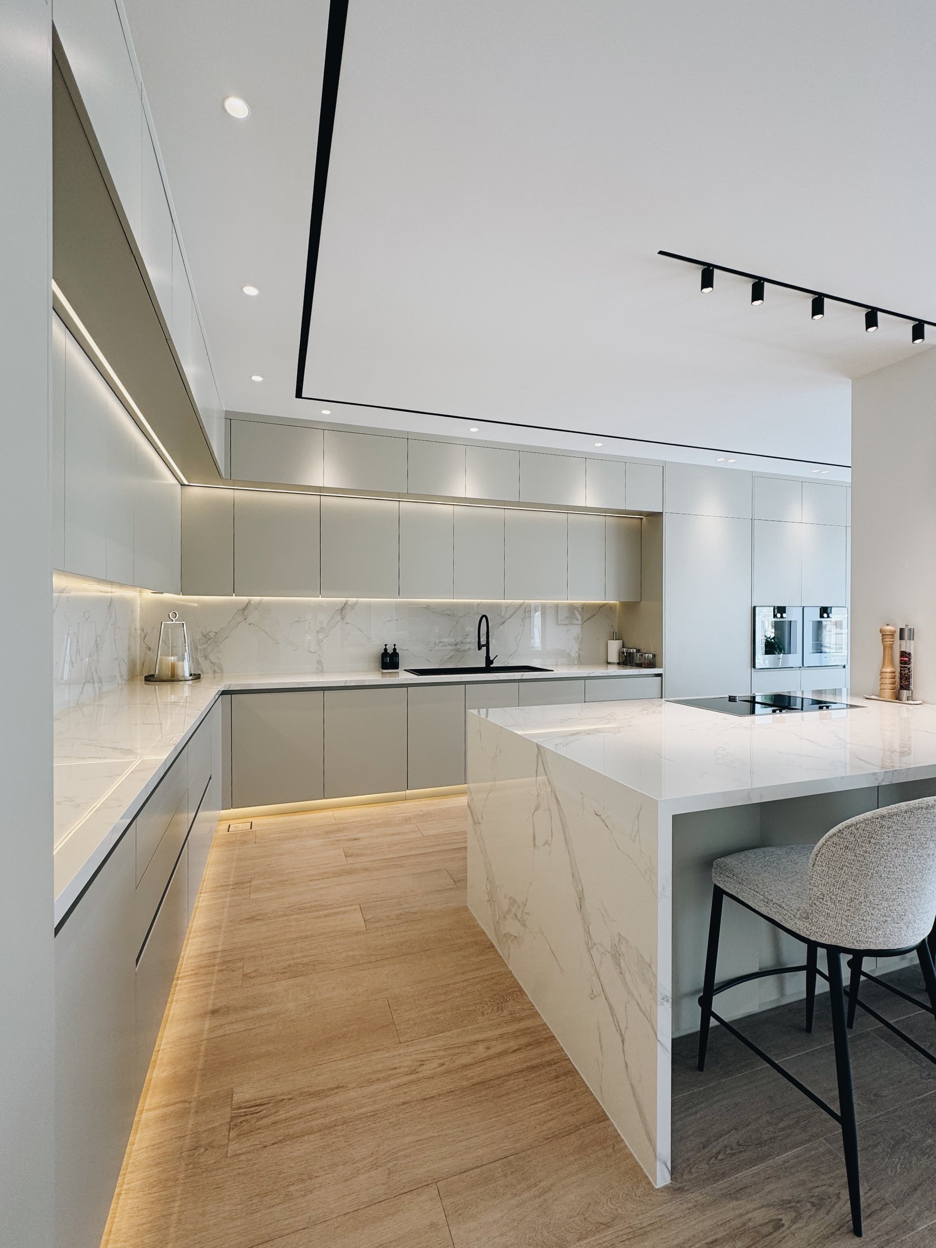 Completed turnkey renovation kitchen