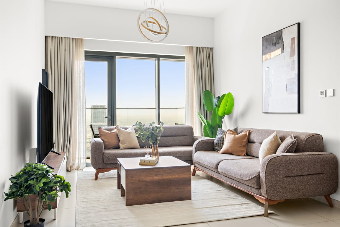 Furnishing & staging