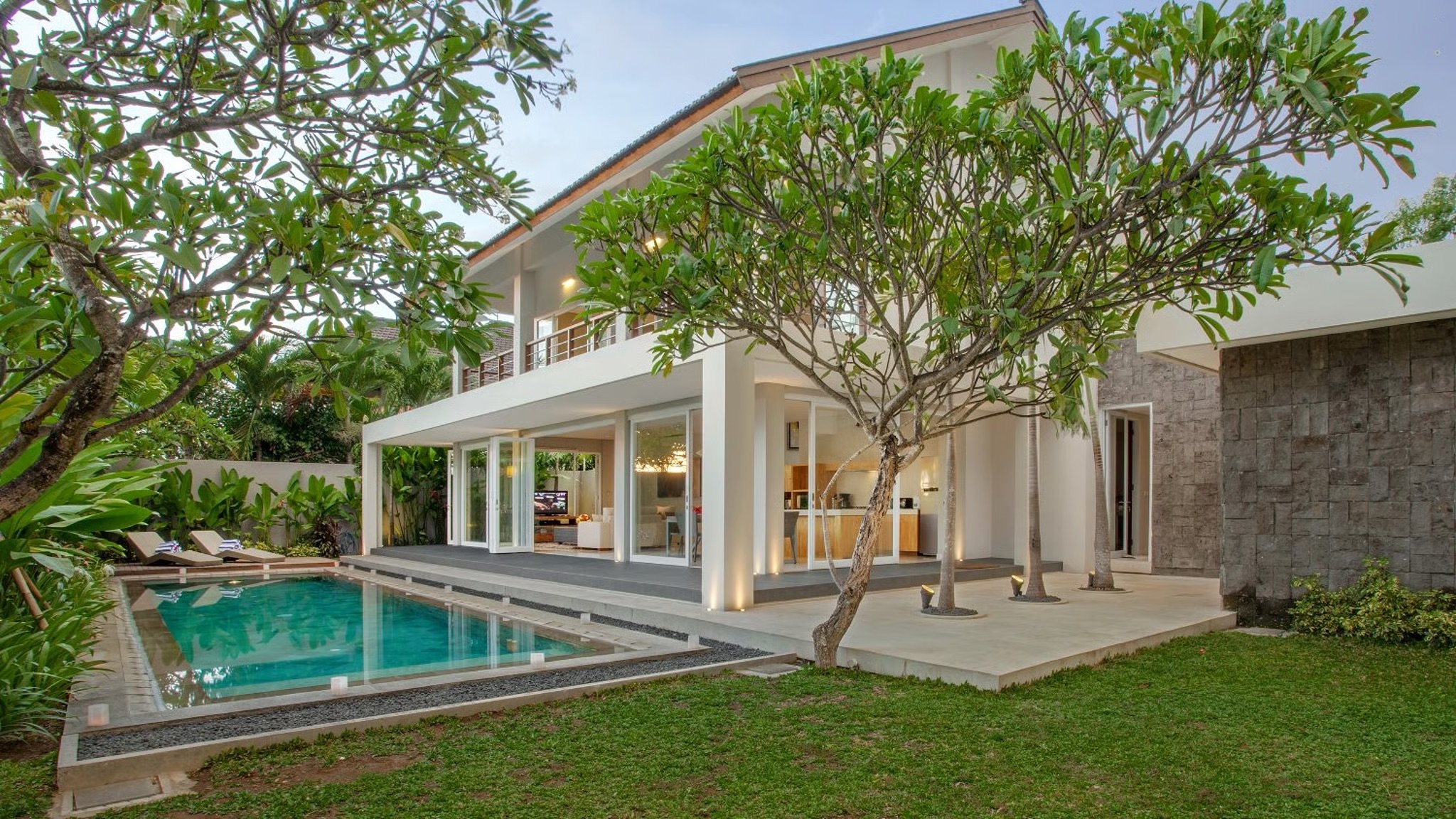 Well-furnished Bali villa