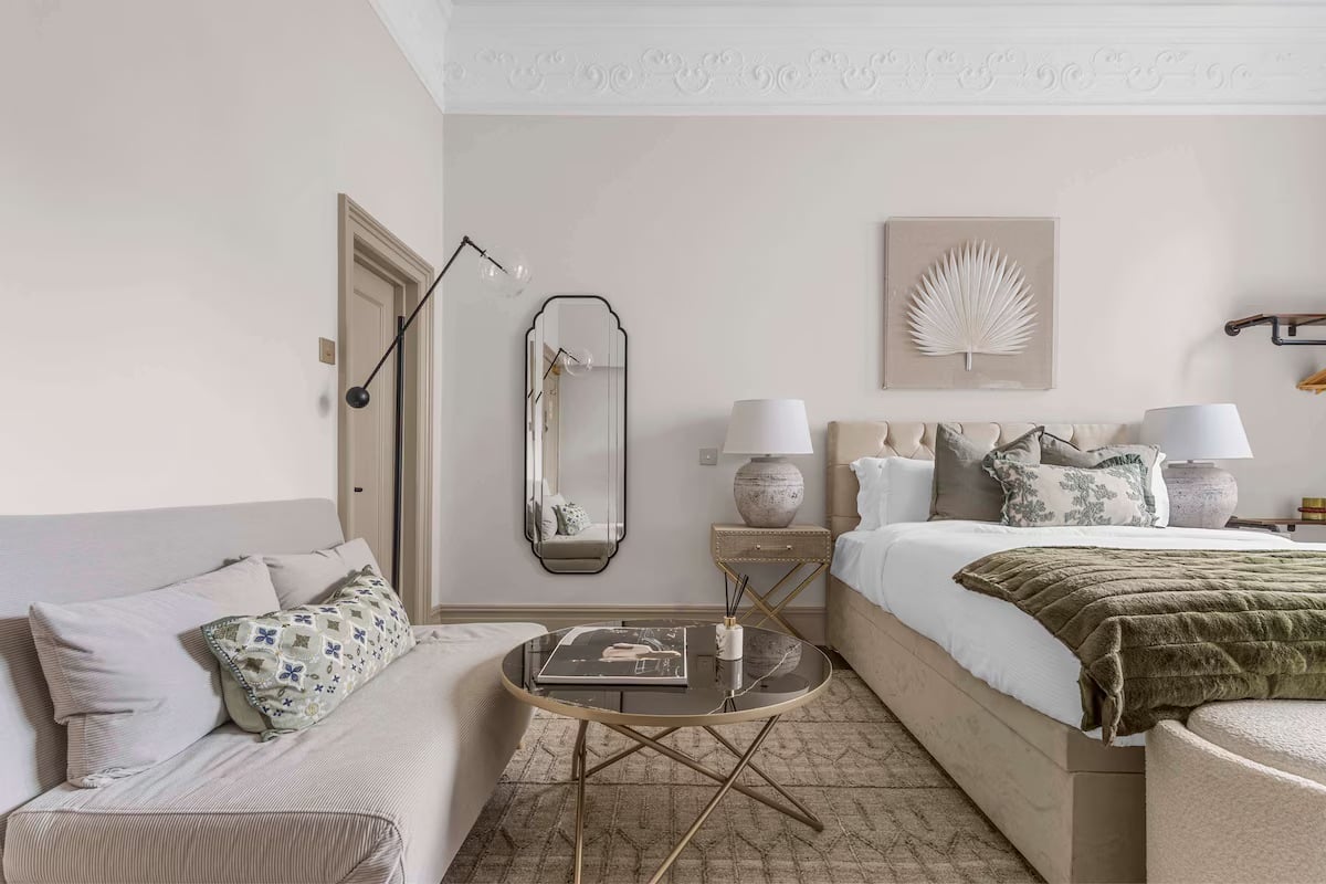 Georgia holiday home bedroom