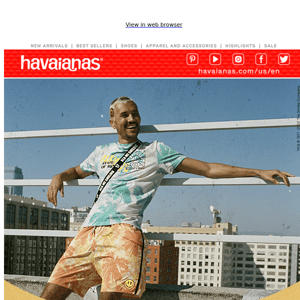 Remember to smile in Havaianas x Smiley