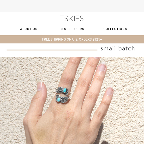 Taylor Your Glamour: NEW Radiante Turquoise Helix Adjustable Ring