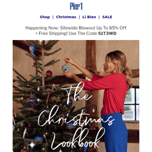 Ho-ho-hold up! Christmas Lookbook is here! 🎅