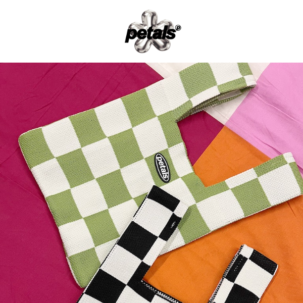 Check it out! ✅ New Checkered Totes