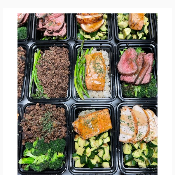 🌞 August Finale: Celebrate Your Achievements with Easyfit Meals! 🥗🎉
