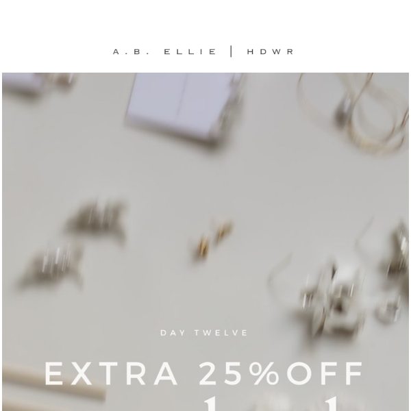 EXTRA 25% off Sample Sale x