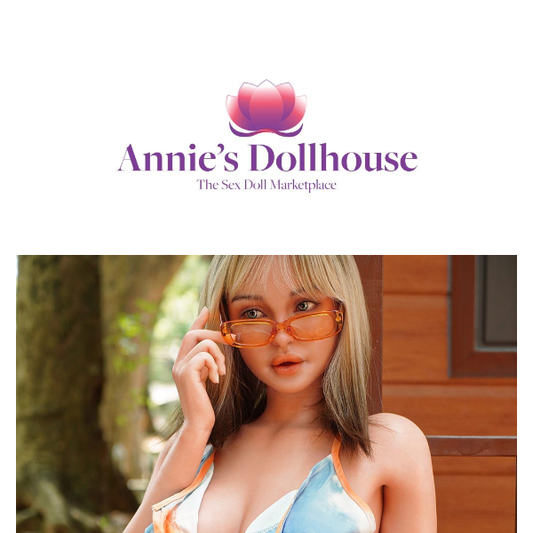 MEET GOLDIE! - ANNIE'S HOT DOLL OF THE DAY💋