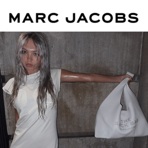 Complimentary Delivery | Your Marc Jacobs Favorites Are Selling Out