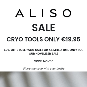 CRYO GLOBES ONLY €19,95 🧊   50% OFF EVERYTHING FOR OUR NOVEMBER SALE - CODE: NOV50