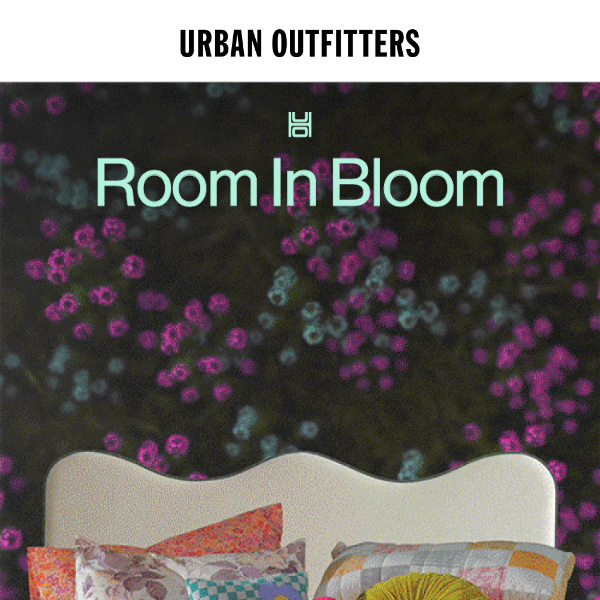 room in bloom 💐🛏️