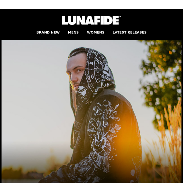 Amour Up In Your New Cloak 🔥 - Lunafide