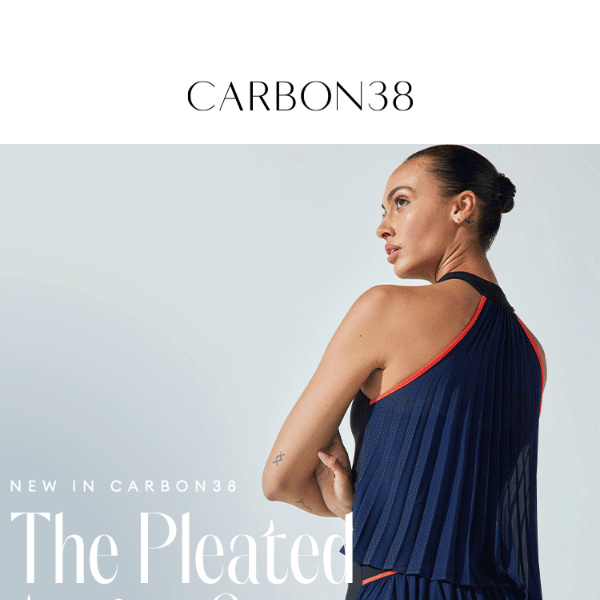 NEW IN: Active Pleated Set