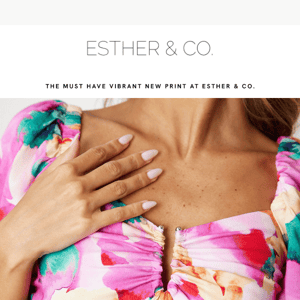 Bold & Beautiful: Discover the Must Have Vibrant Print at Esther & Co 💐🌈