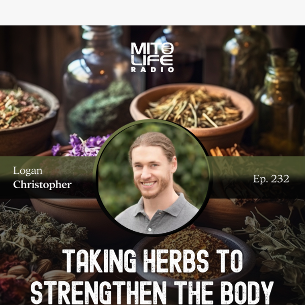 Taking Herbs to Strenghten the Body 🌿💪