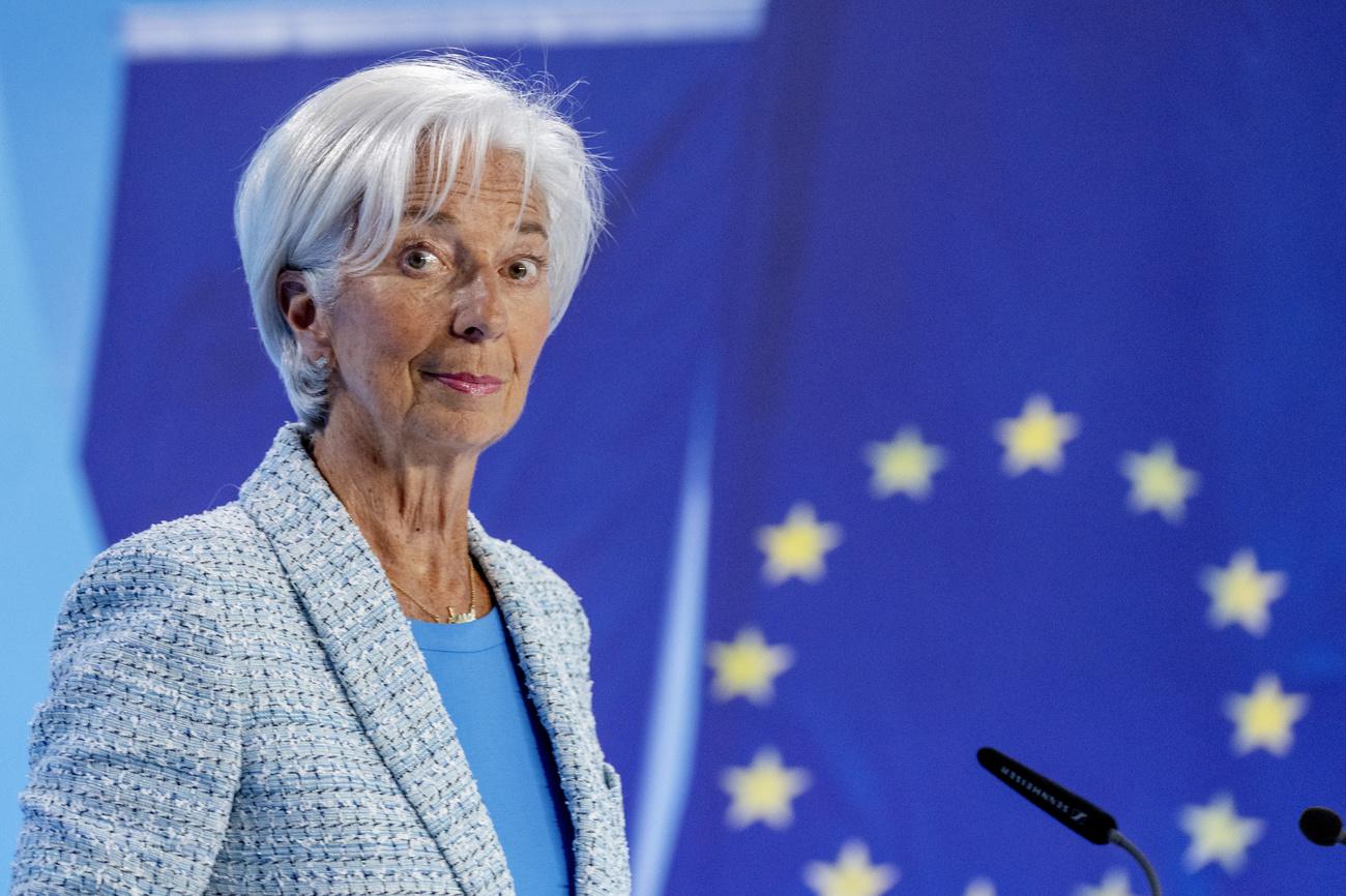 Christine Lagarde, d’une extrême réserve sur ce sujet, devrait répéter que la BCE est «attentive à tout moment à ce qui se passe sur les marchés».