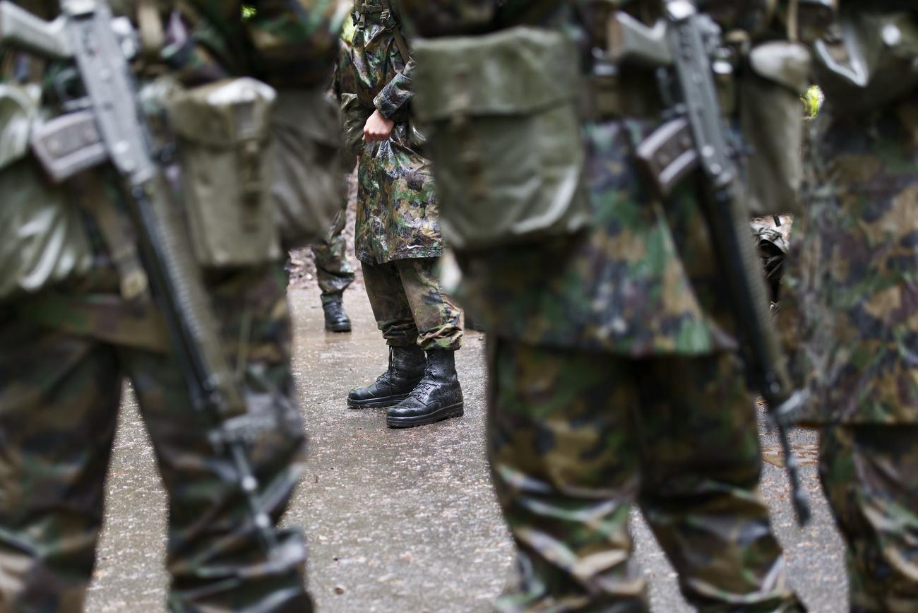 Les dépenses d'armement seront rehaussées de 530 millions par rapport à la version du Conseil fédéral pour atteindre 2,7 milliards de francs.