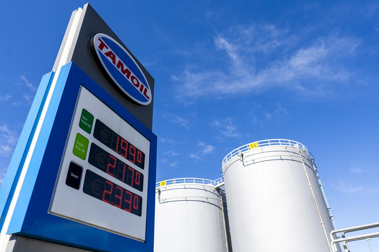Les produits pétroliers ont renchéri de 18,1% et les agents énergétiques de 15,7%.