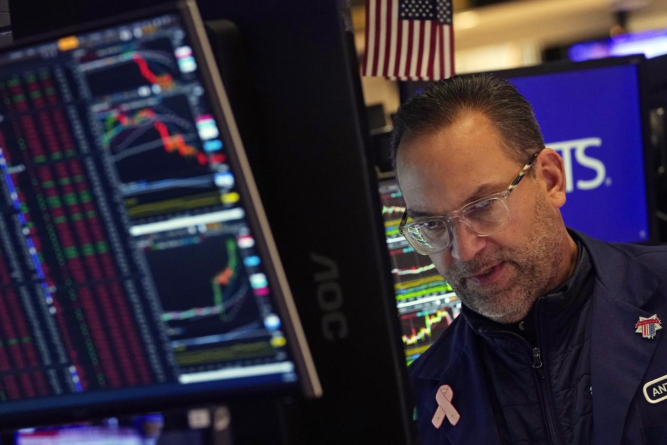 En 2024, le Dow Jones, l'indice S&P 500 et le Nasdaq ont pulvérisé leurs records à Wall Street, dépassant respectivement les caps des 45'000, 6000 et 20'000 points.