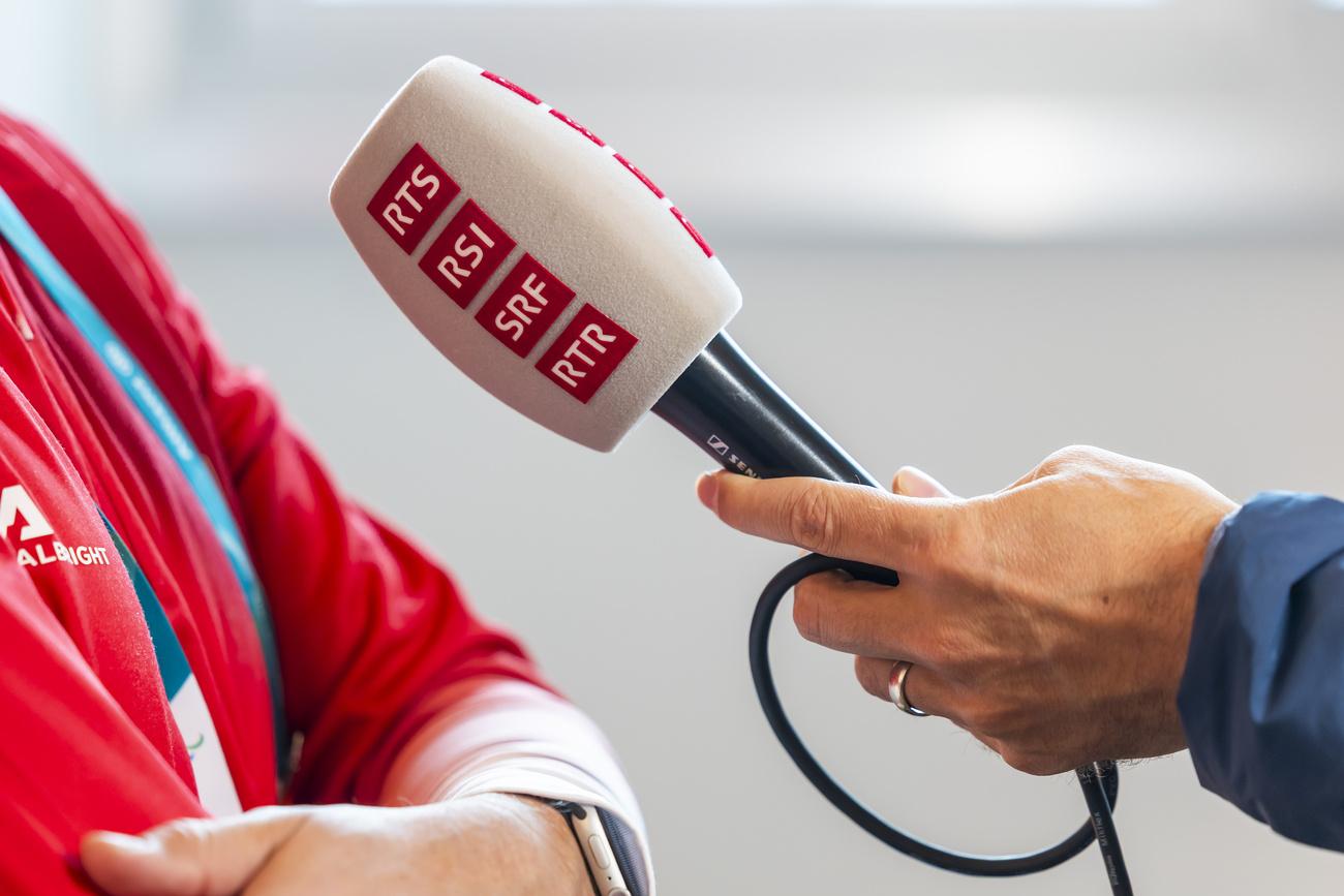 D’après les sondages, l’initiative pour une redevance radio-TV à 200 francs par an au lieu de 335 francs devrait être rejetée, mais l’issue du vote reste incertaine.