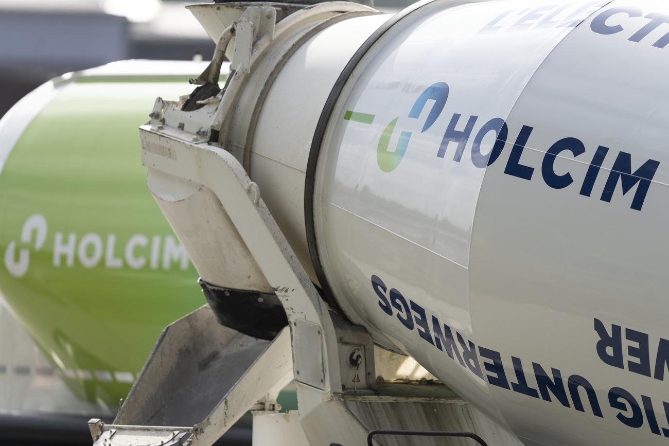 Le déménagement au siège social vise à resserrer la collaboration entre les employés et les différents services, a expliqué Holcim.
