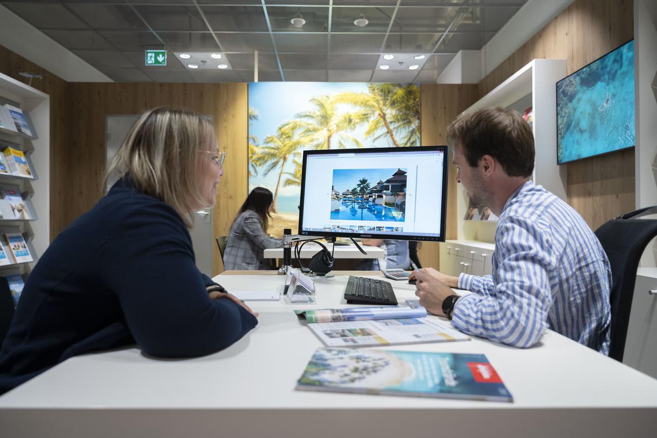 Migros entend également céder sa filiale de voyages Hotelplan.