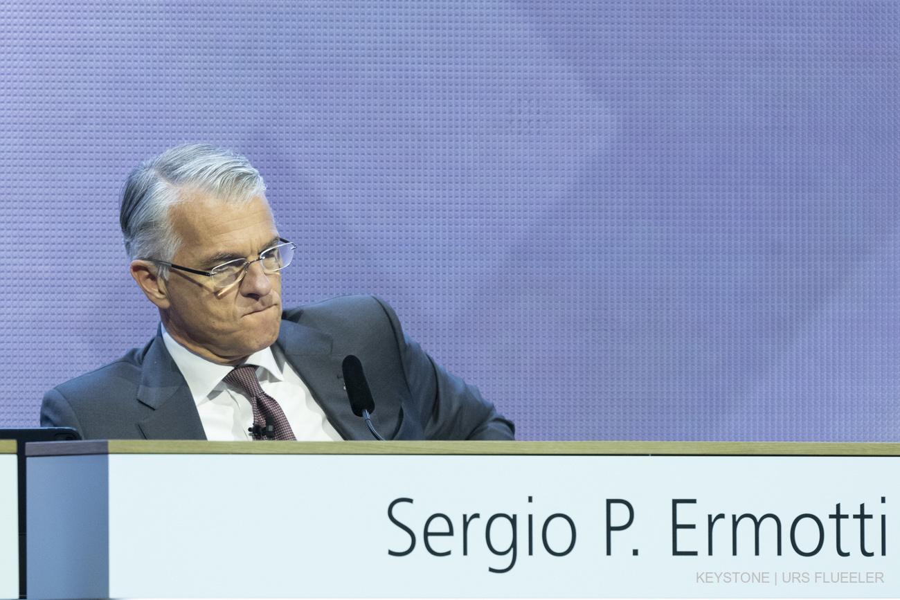 Selon les calculs de la banque dirigée par Sergio Ermotti, au total jusqu'à 42 milliards de dollars supplémentaires de fonds propres de première catégorie (CET1) seraient nécessaires.