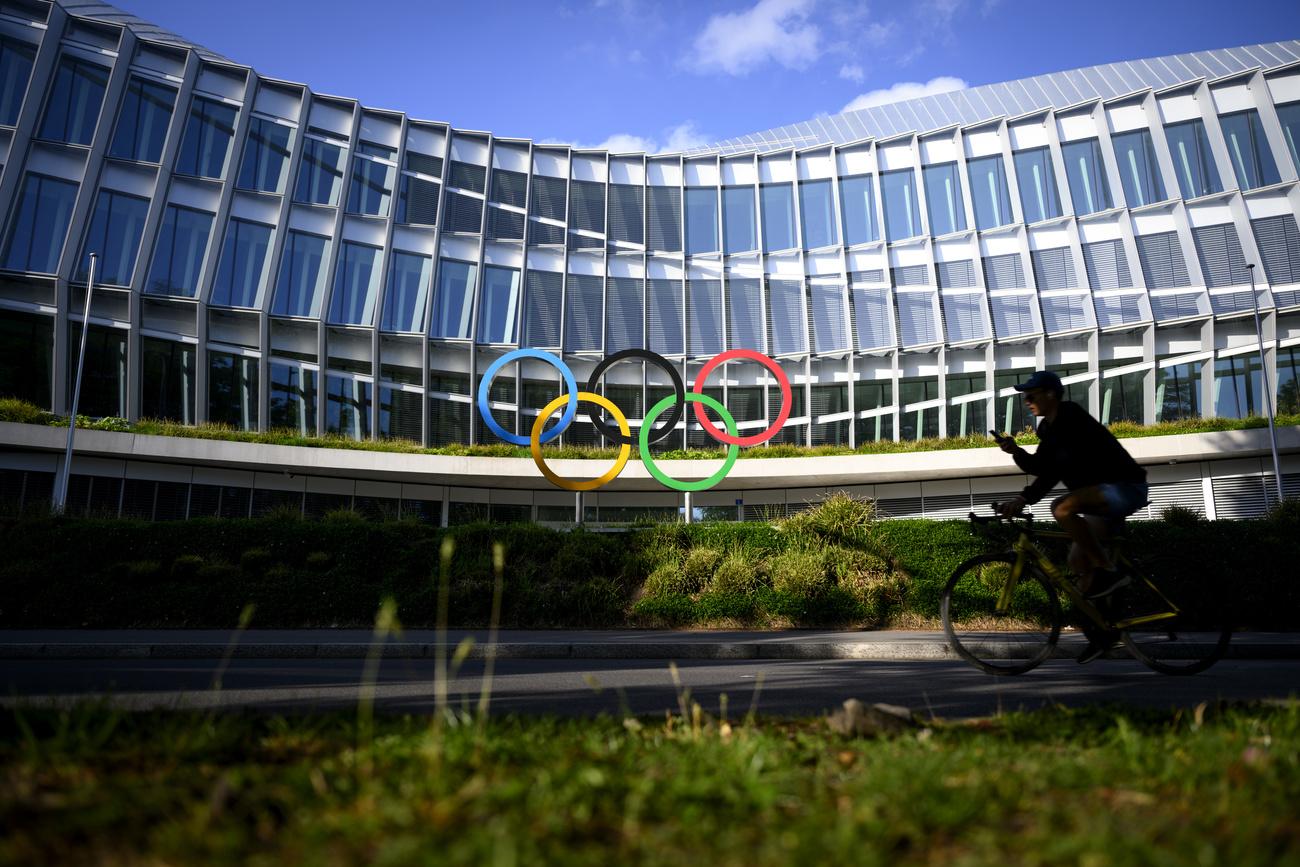 Fondé en 1894, le Comité International Olympique (CIO) est une organisation non gouvernementale (ONG) internationale à but non lucratif dont le siège est à Lausanne depuis 1915. 