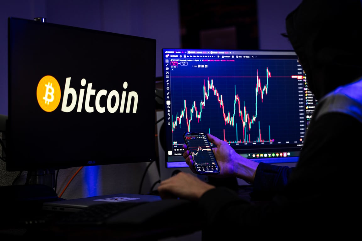 Finma genehmigt ersten börsengehandelten Bitcoin-Publikumsfonds
