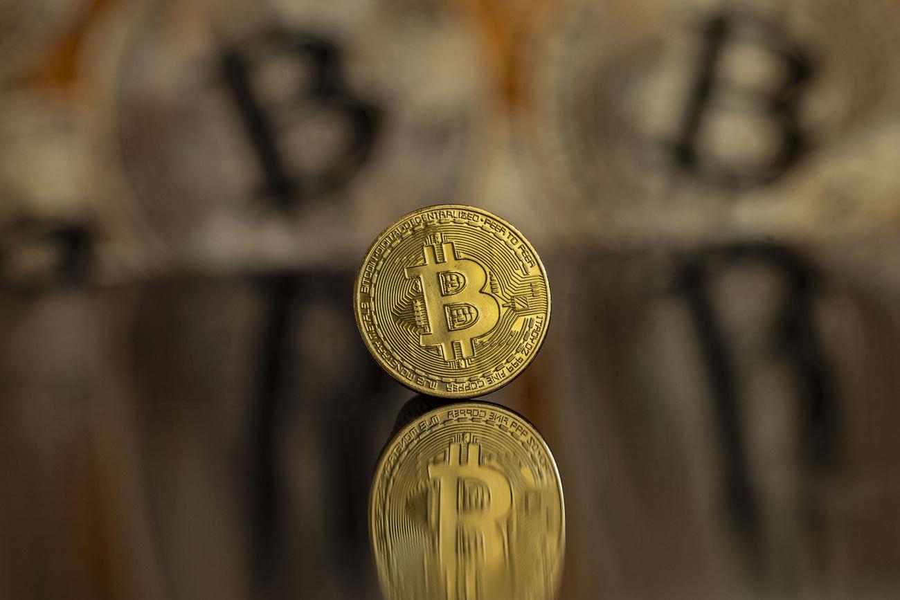 Le bitcoin termine 2025 en baisse | Agefi.com