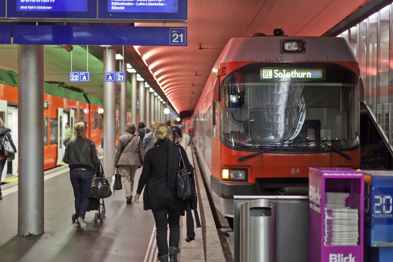 La composition des futurs trains doit permettre d'augmenter de moitié la capacité de transport de passagers aux heures de pointe.