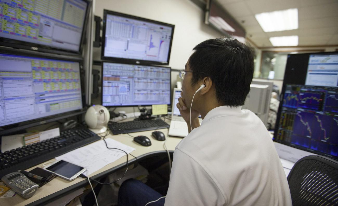 Porté par les bons résultats d'Alibaba, l'indice Hang Seng de Hong Kong grimpait de 1,95% dans les derniers échanges vers 7H15 GMT. Shanghai prenait 0,49%.