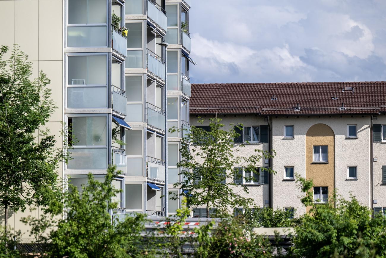 Le nombre de logements vacants continue de reculer en Suisse