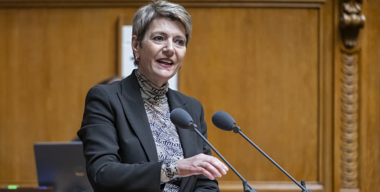Pour la grande argentière Karin Keller-Sutter, le rouge et l’endettement ne sont pas une option.