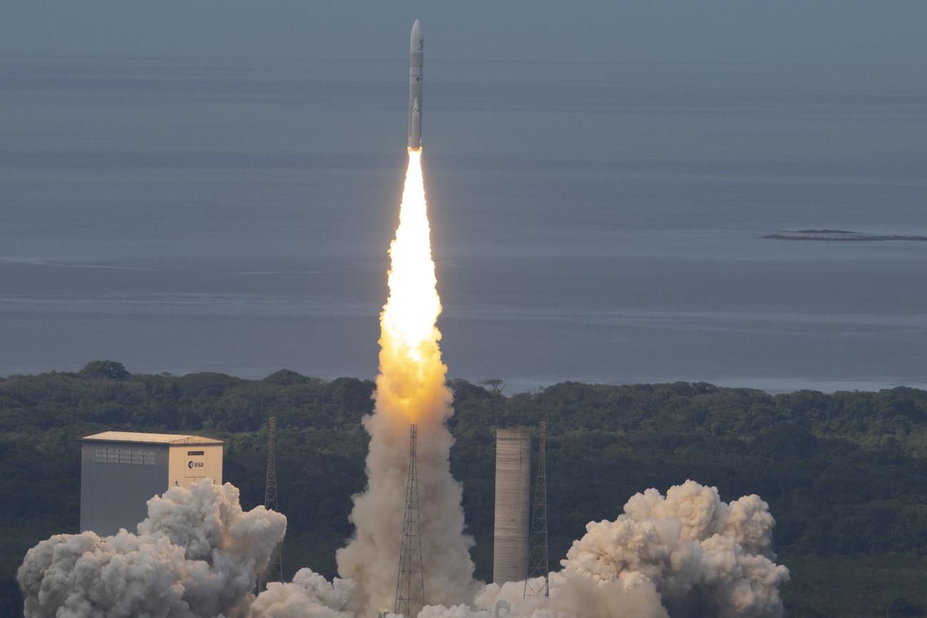 Le tir marque le retour à un accès autonome de l’Europe à l’espace, mais la mission n’a pas été parfaite en fin de vol, la fusée ayant dévié de sa trajectoire. 